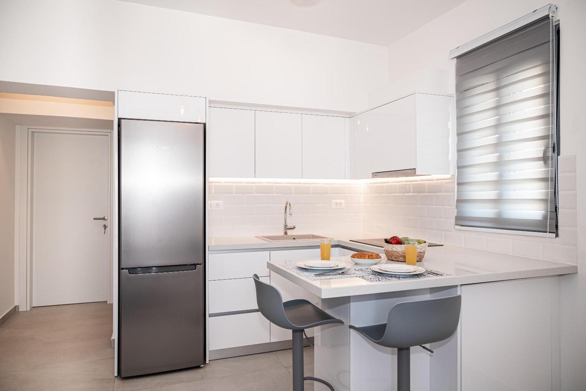 Anesis Town Apartments Rhodes City Extérieur photo