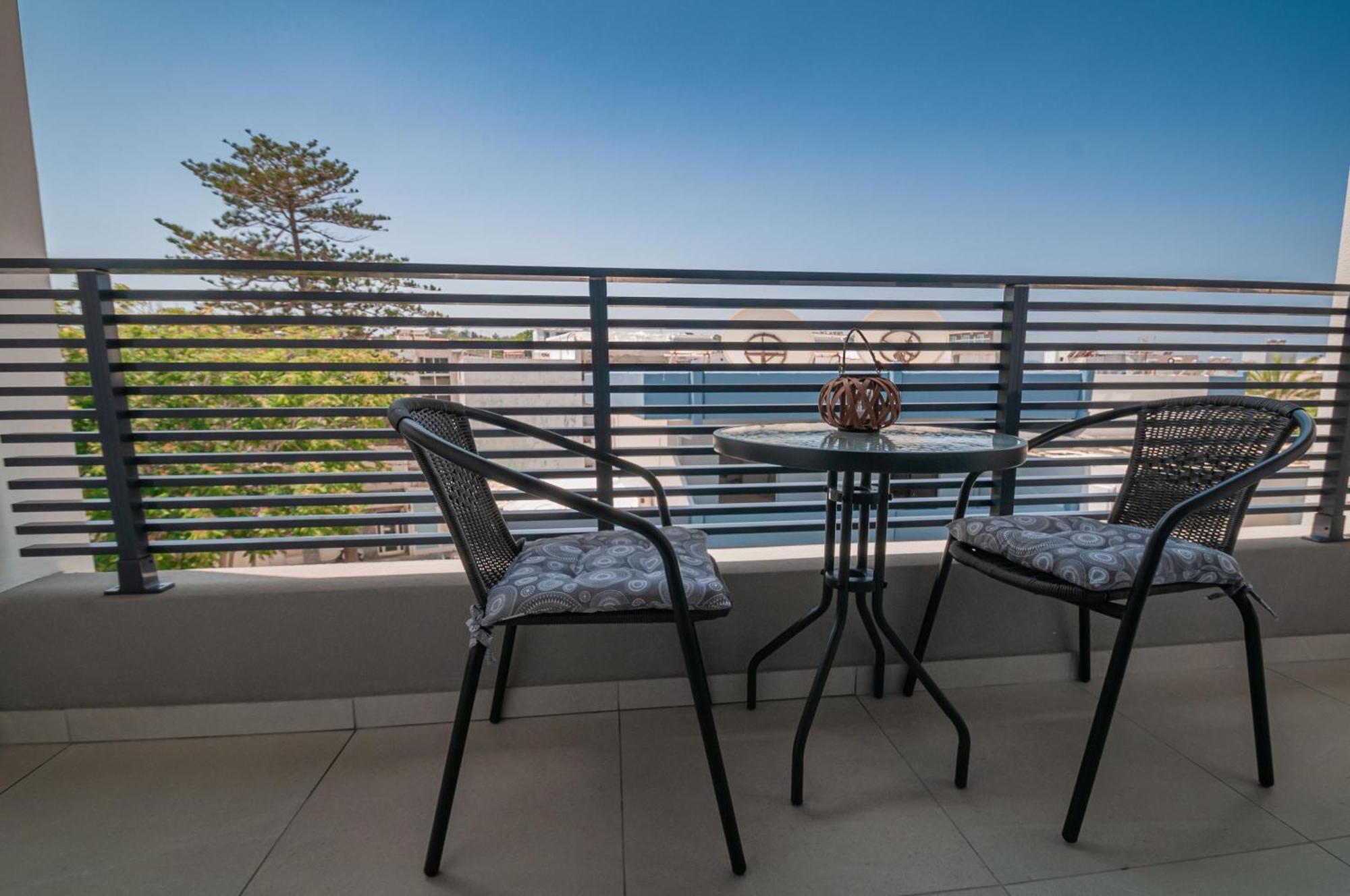 Anesis Town Apartments Rhodes City Extérieur photo